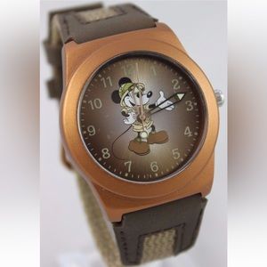 NEW NEVER USED Vintage Mickey Watch for men women or kids /Safari Mickey.